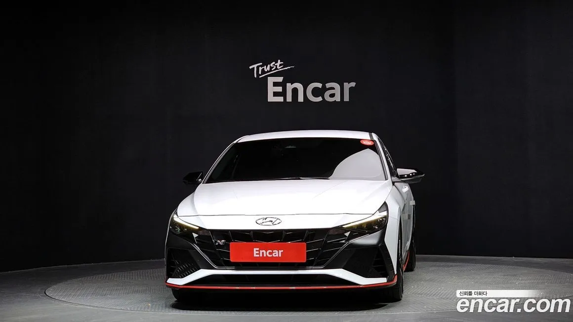 Hyundai AVANTE — фото 3