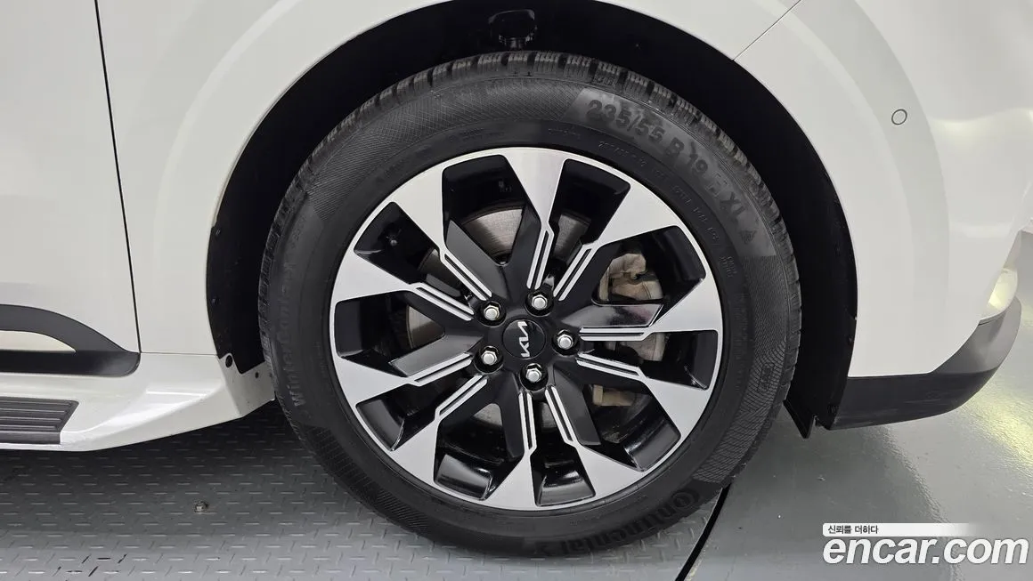 Kia Carnival 2023 из KR, фото 6