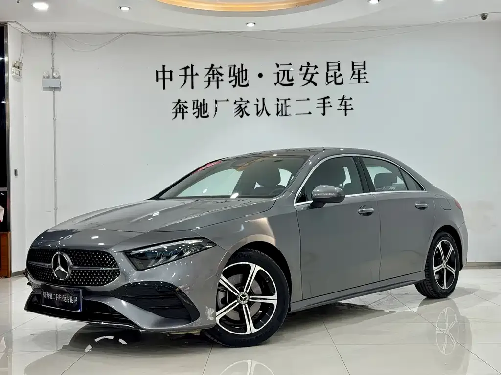 Mercedes-Benz A-Class 2023 из CN, фото 1