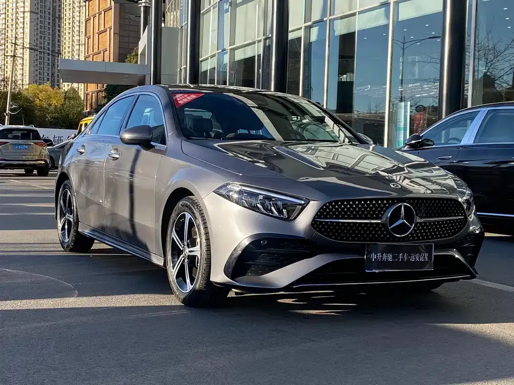 Mercedes-Benz A-Class 2023 из CN, фото 6