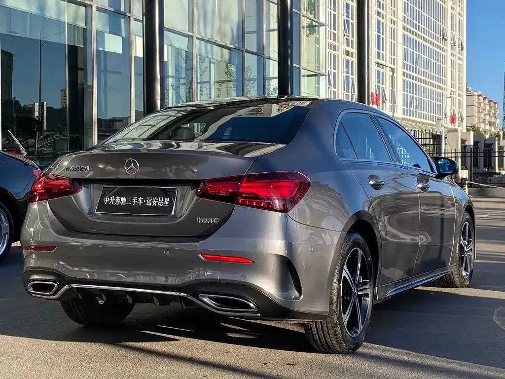 Mercedes-Benz A-Class 2023 из CN, фото 3