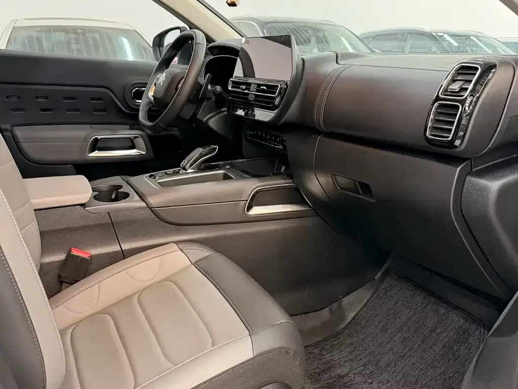 Citroen C5 AIRCROSS 2024 из CN, фото 9