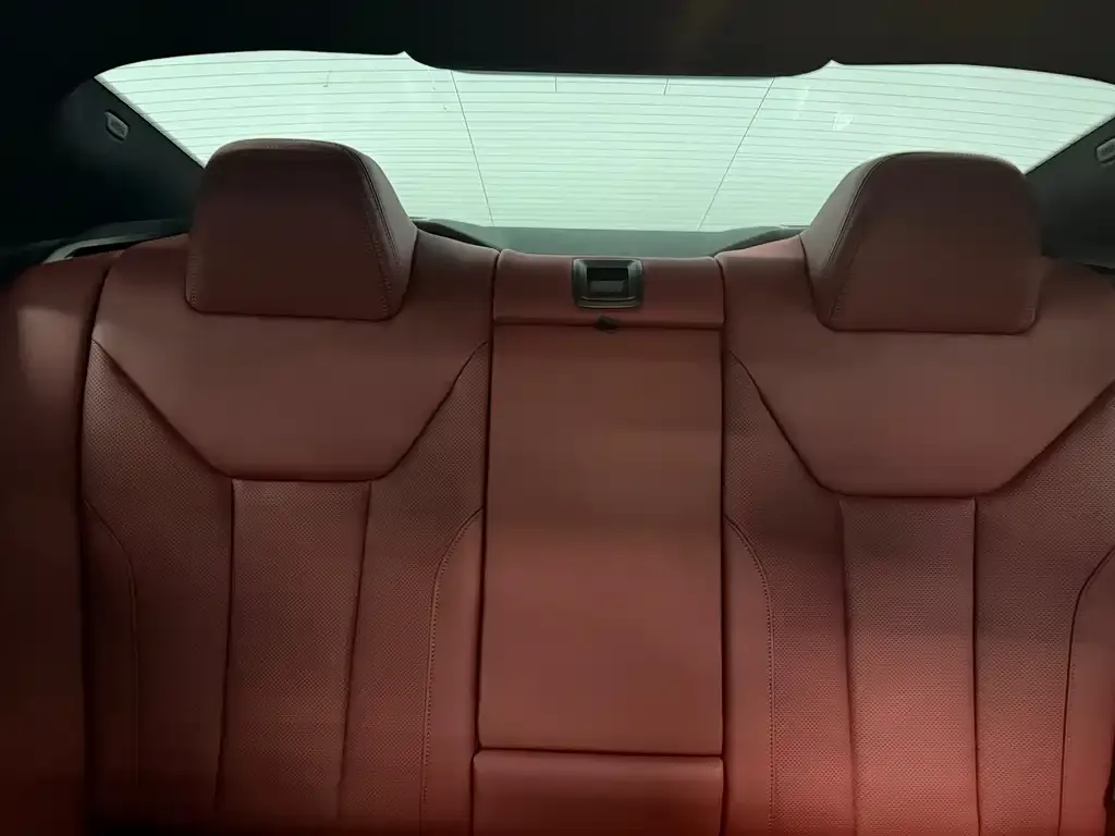 BMW 4 Series 2023 из CN, фото 3