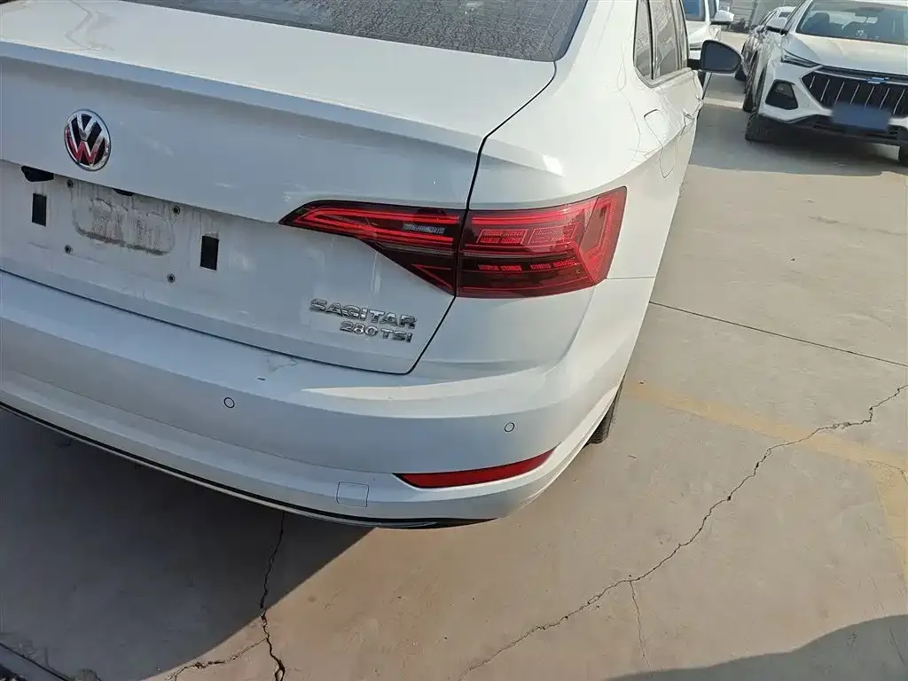 Volkswagen Sagitar 2021 из CN, фото 8