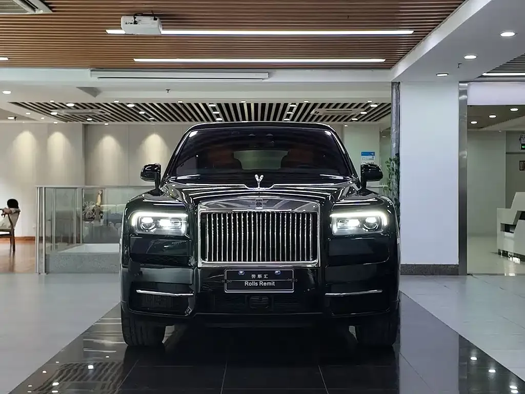 Rolls-Royce Cullinan 2024 из CN, фото 4