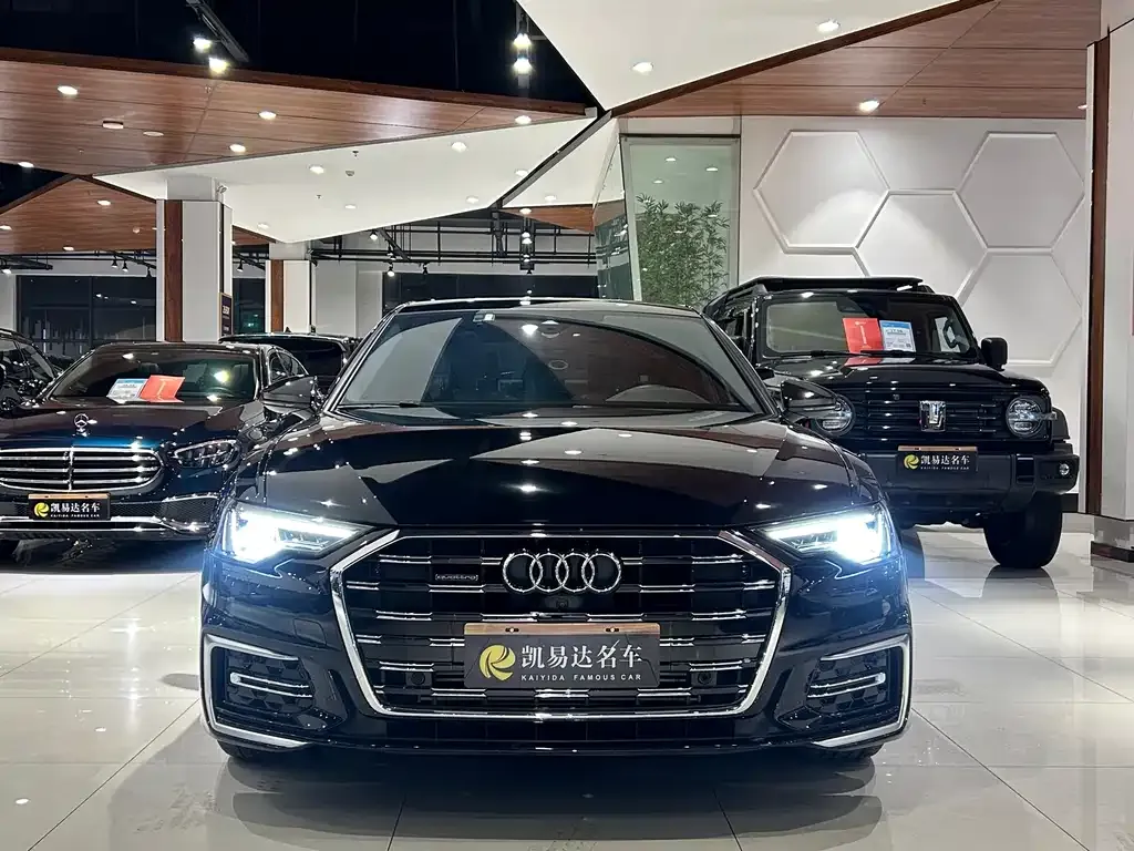 Audi A6L 2023 из CN, фото 1