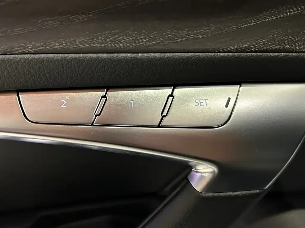 Audi A6L 2023 из CN, фото 7