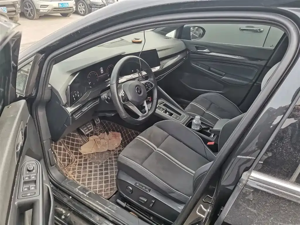 Volkswagen Golf 2021 из CN, фото 10