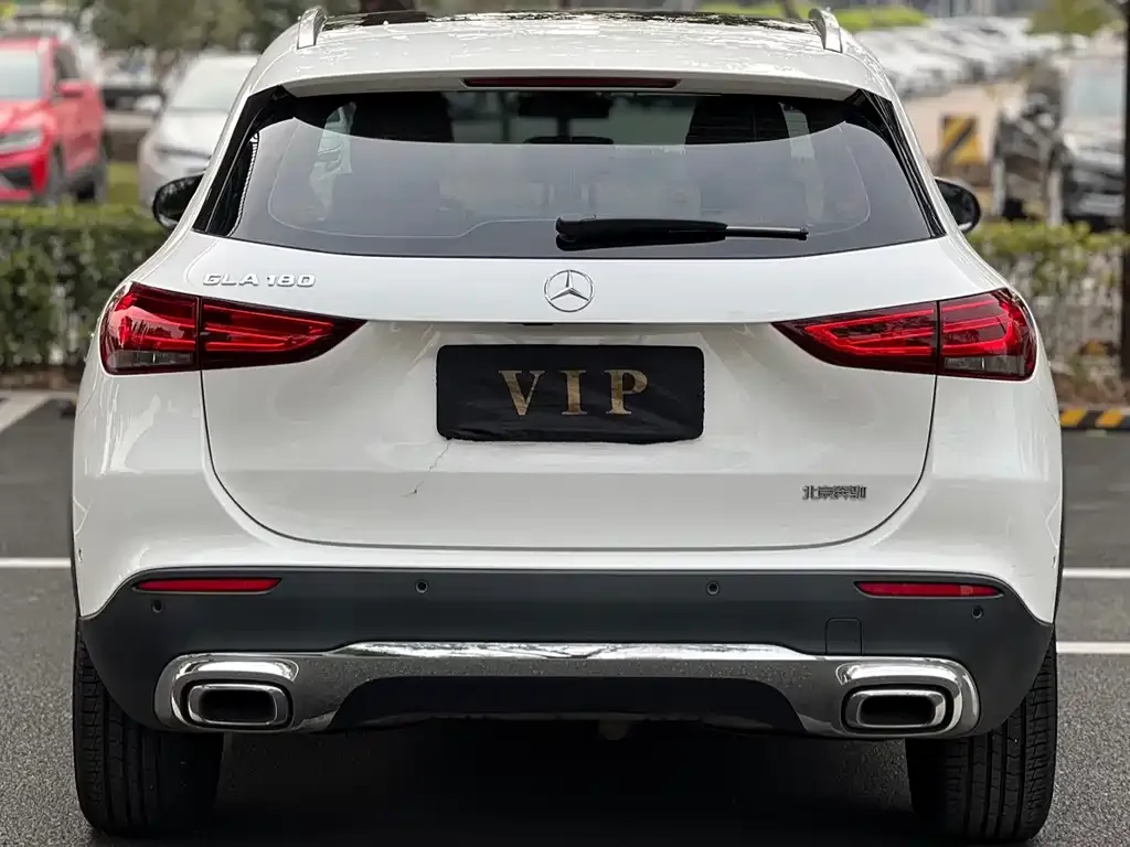 Mercedes-Benz GLA — фото 4