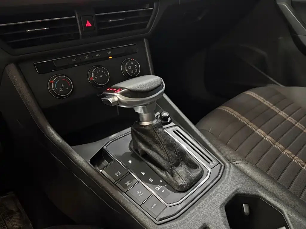 Volkswagen Lavida 2021 из CN, фото 8
