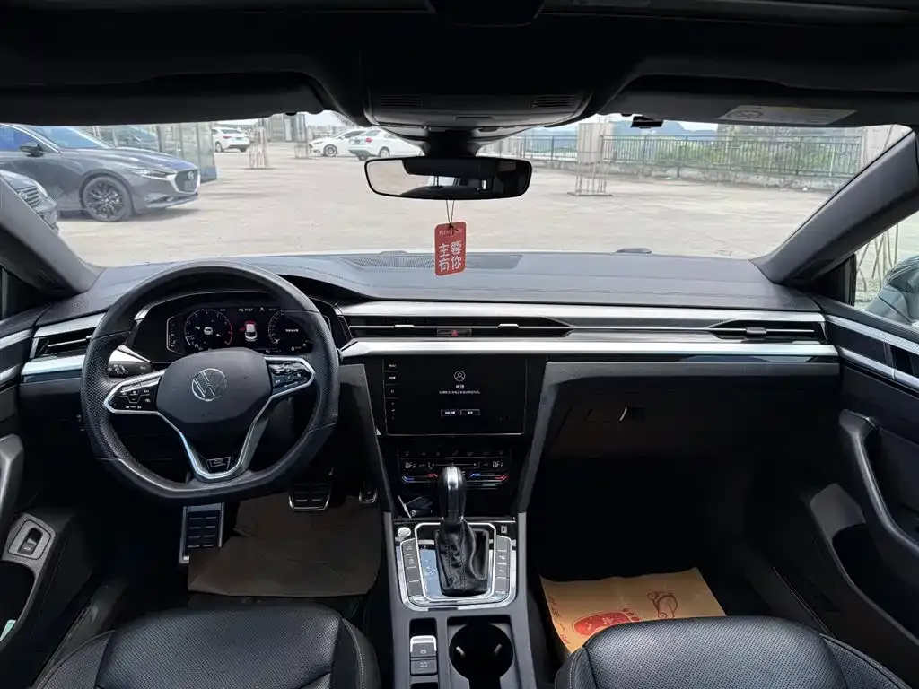 Volkswagen CC 2023 из CN, фото 7