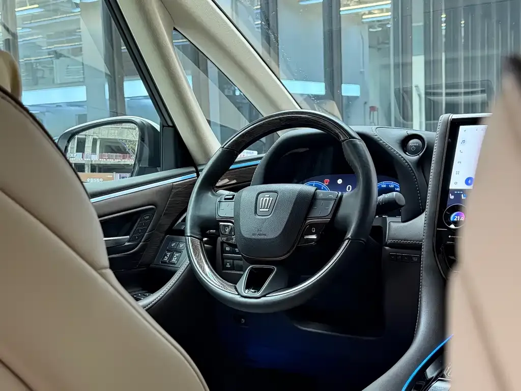 Toyota Vellfire 2024 из CN, фото 5