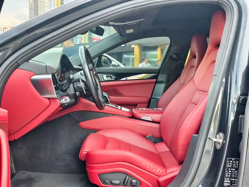 Porsche Panamera 2022 из CN, фото 3
