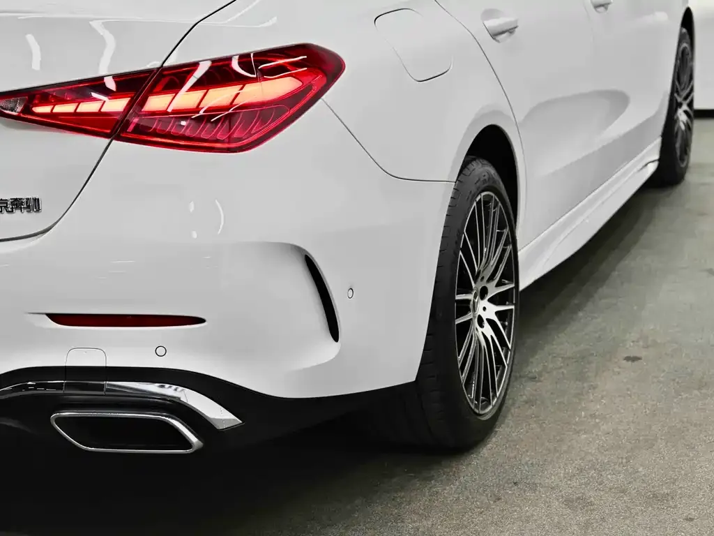 Mercedes-Benz C-Class — фото 8