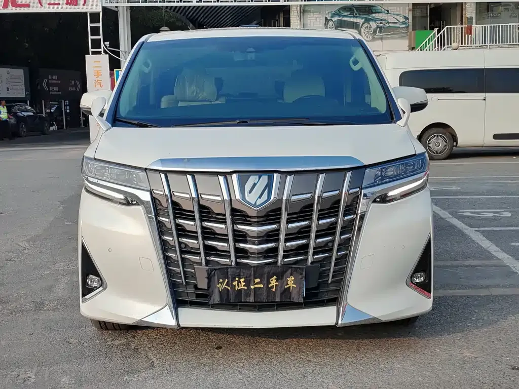 Toyota Alphard 2021 из CN, фото 3