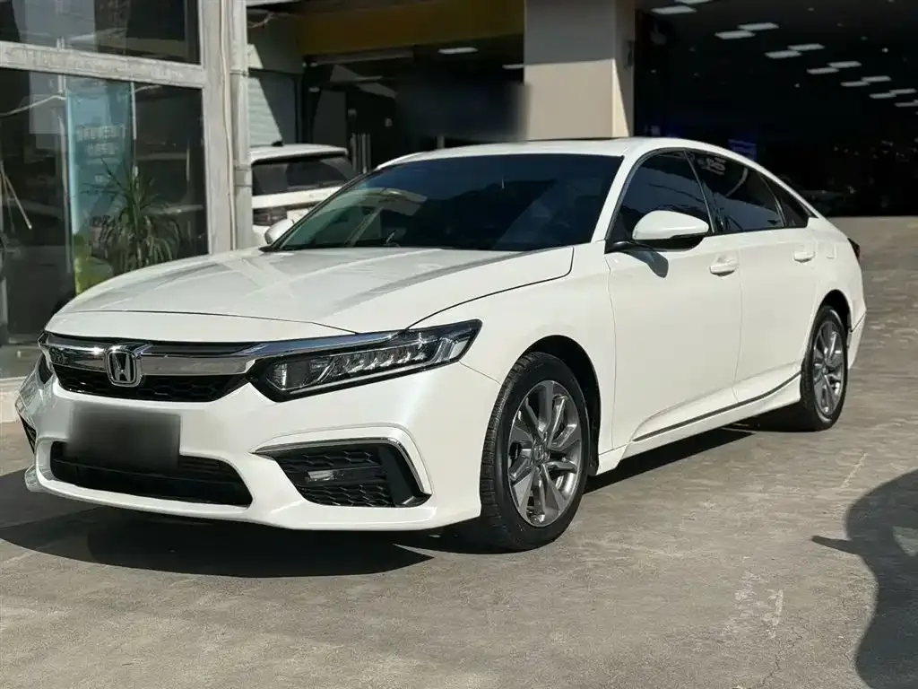 Honda Inspire — фото 1