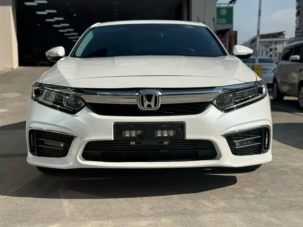 Honda Inspire — фото 10