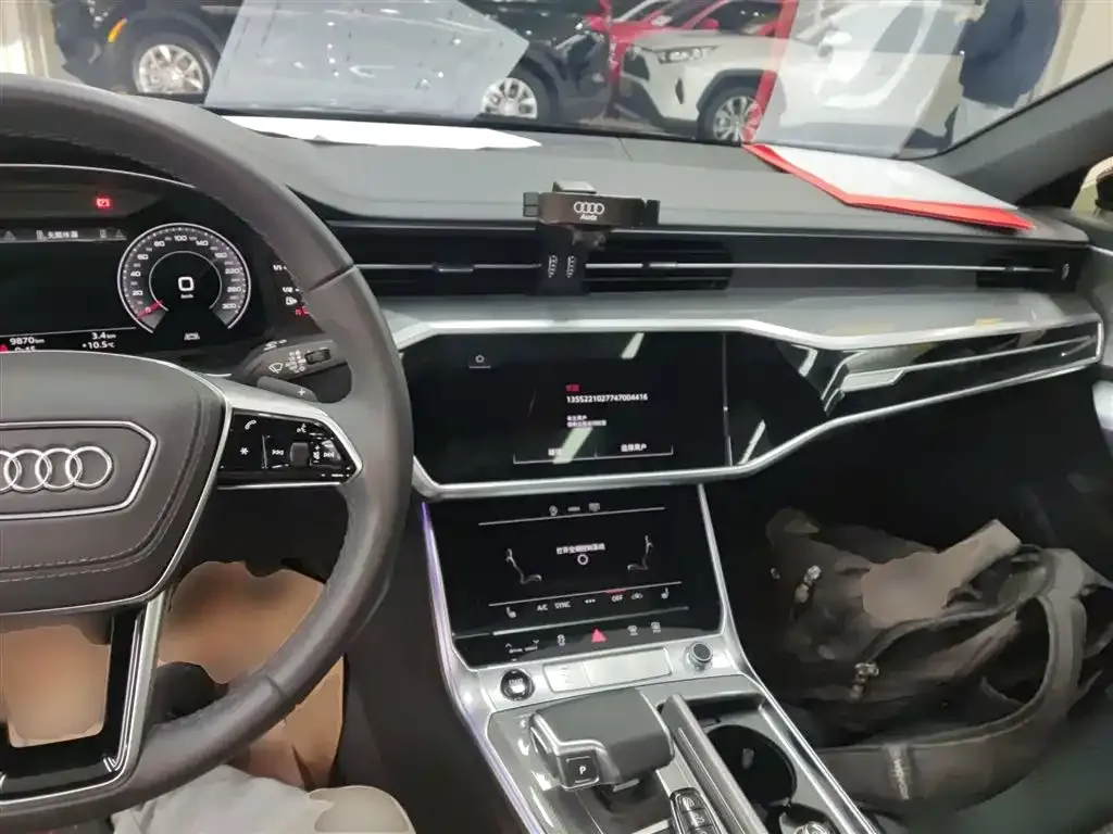 Audi A6L 2025 из CN, фото 9