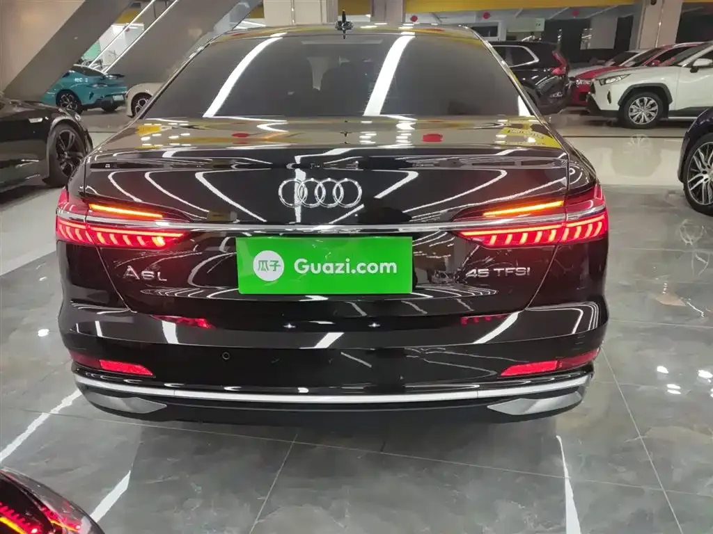 Audi A6L 2025 из CN, фото 10