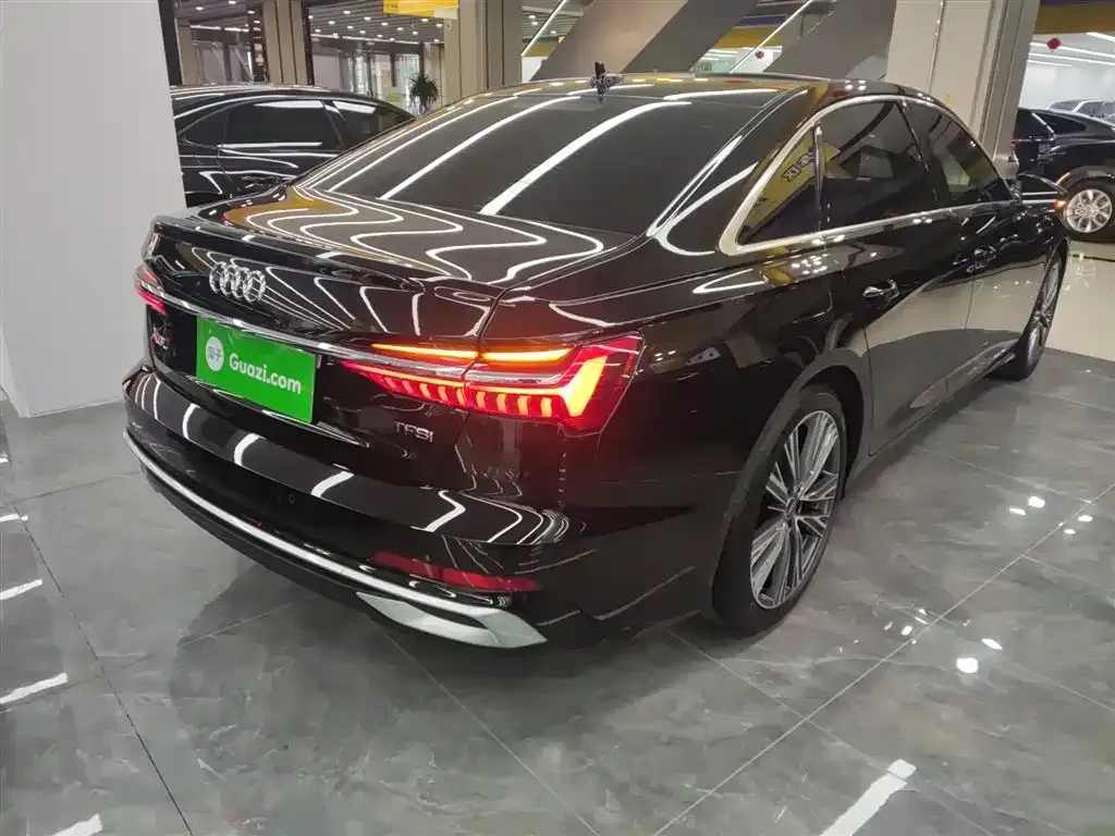 Audi A6L 2025 из CN, фото 3