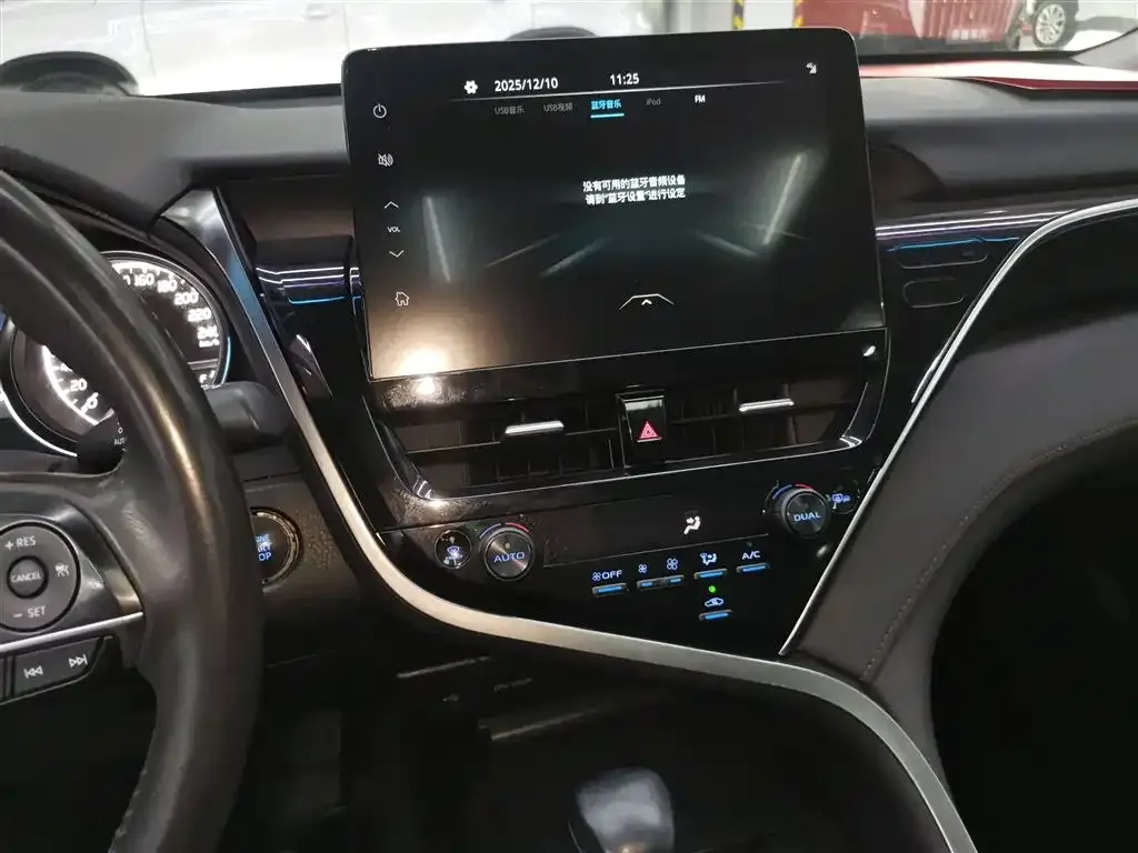 Toyota Camry 2021 из CN, фото 5