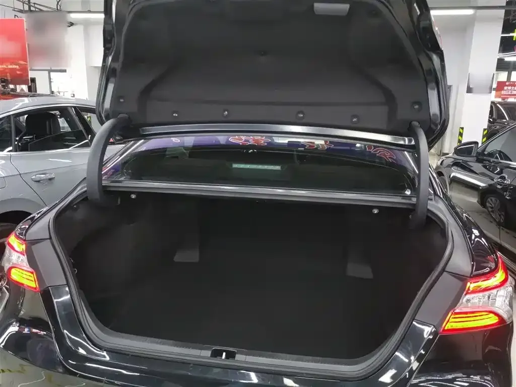 Toyota Camry 2021 из CN, фото 9