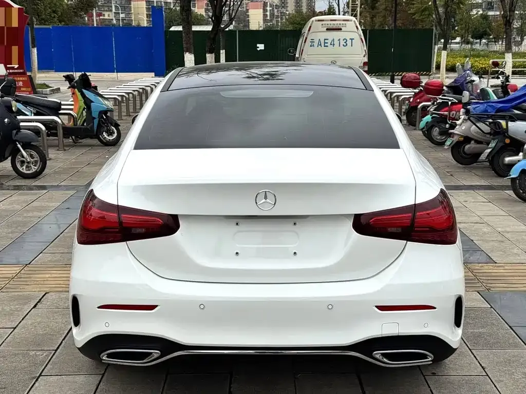 Mercedes-Benz A-Class 2023 из CN, фото 8