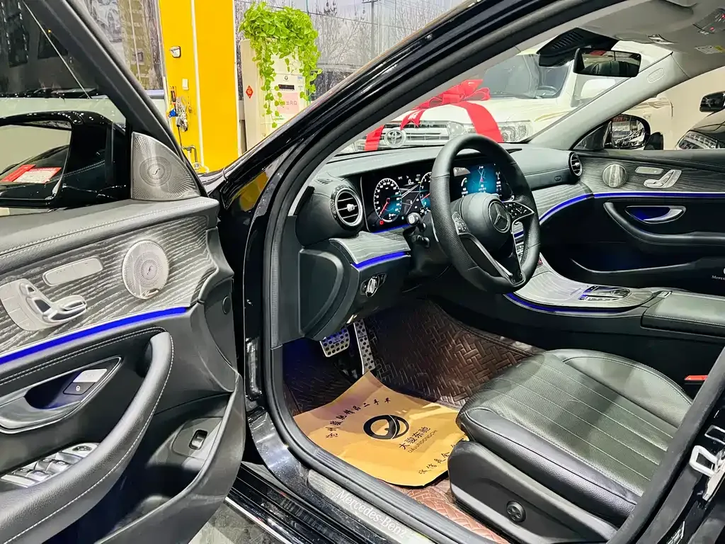 Mercedes-Benz E-Class 2023 из CN, фото 6
