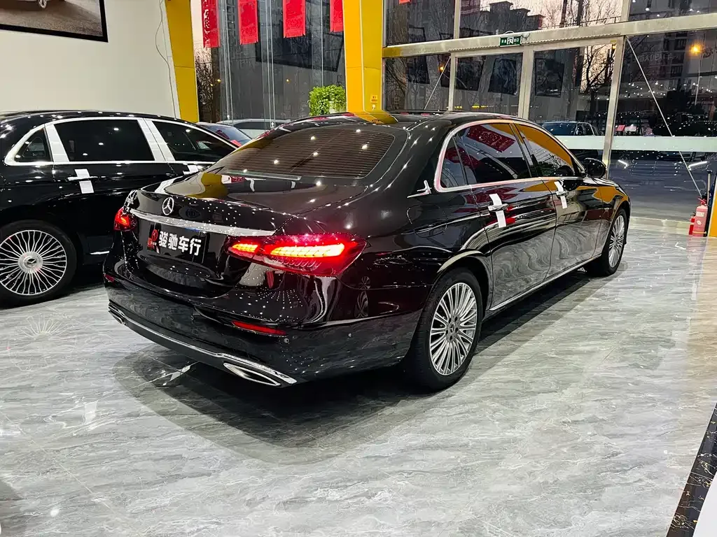 Mercedes-Benz E-Class 2023 из CN, фото 7