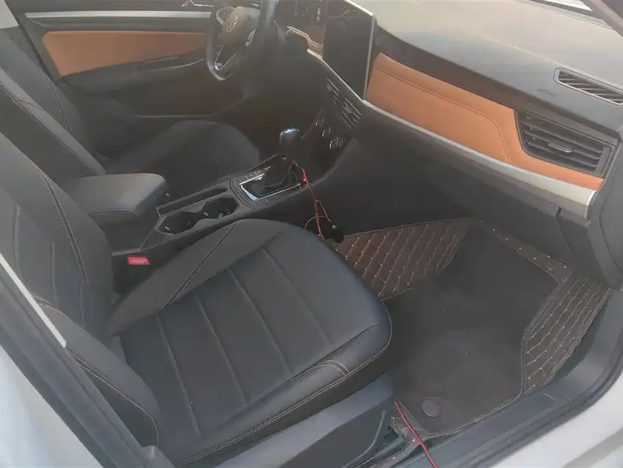 Volkswagen Bora 2024 из CN, фото 3