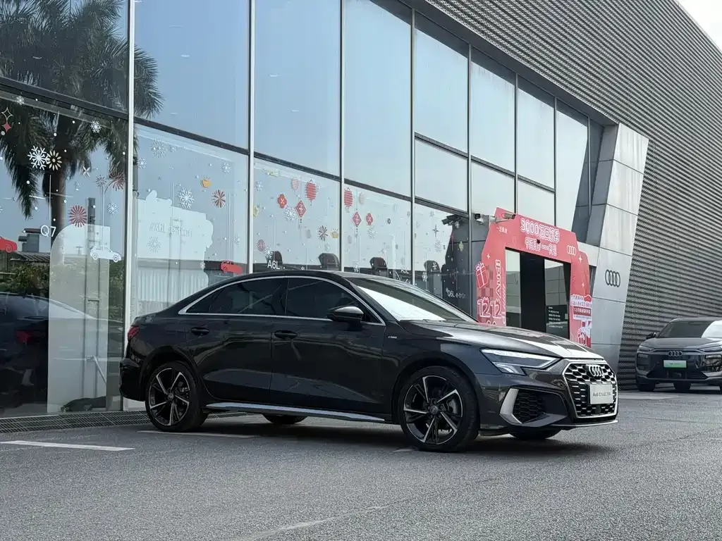 Audi A3 2022 из CN, фото 10