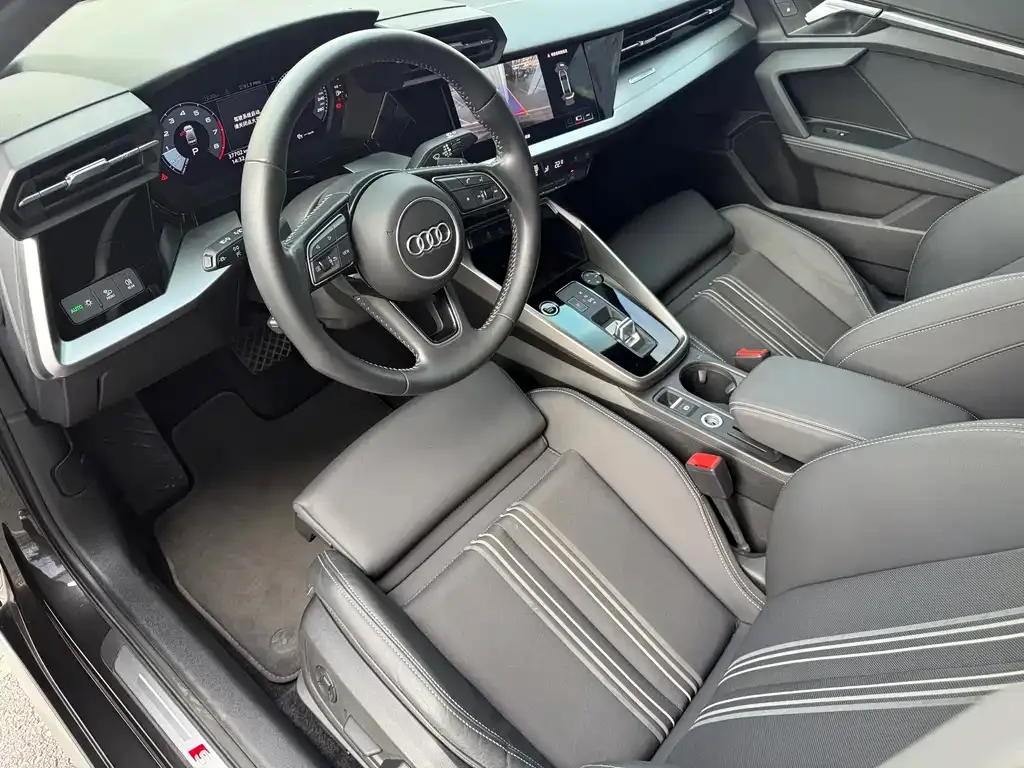 Audi A3 2022 из CN, фото 8