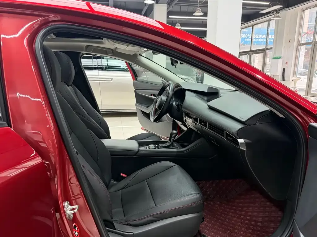 Mazda 3 Axela 2021 из CN, фото 10