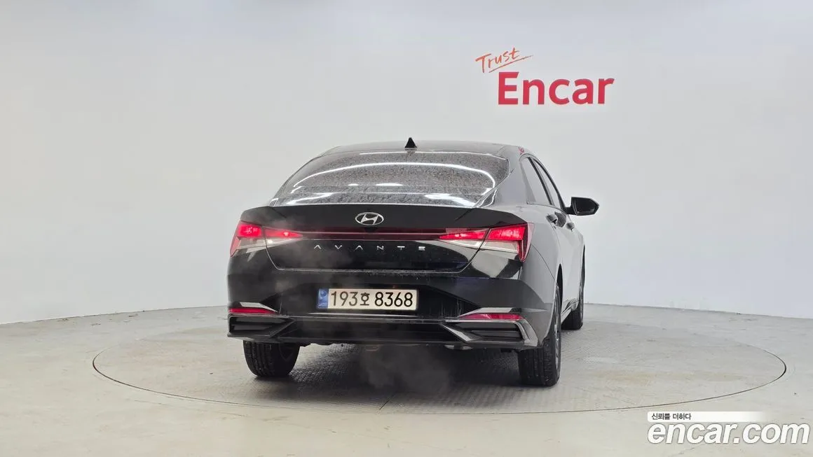 Hyundai AVANTE — фото 2