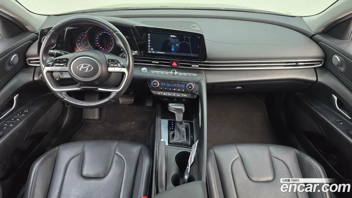 Hyundai AVANTE — фото 9
