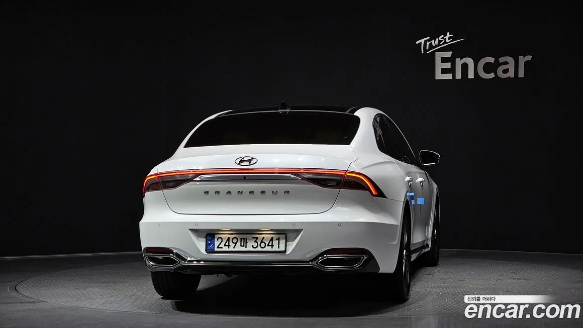 Hyundai Grandeur 2022 из KR, фото 4