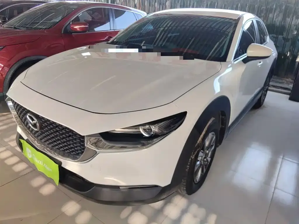 Mazda CX-30 2022 из CN, фото 2