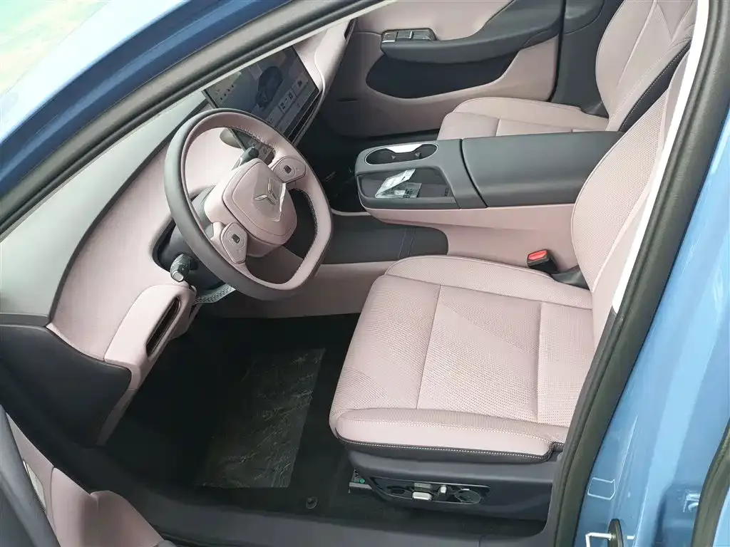 Hongqi Tiangong 05 2025 из CN, фото 7
