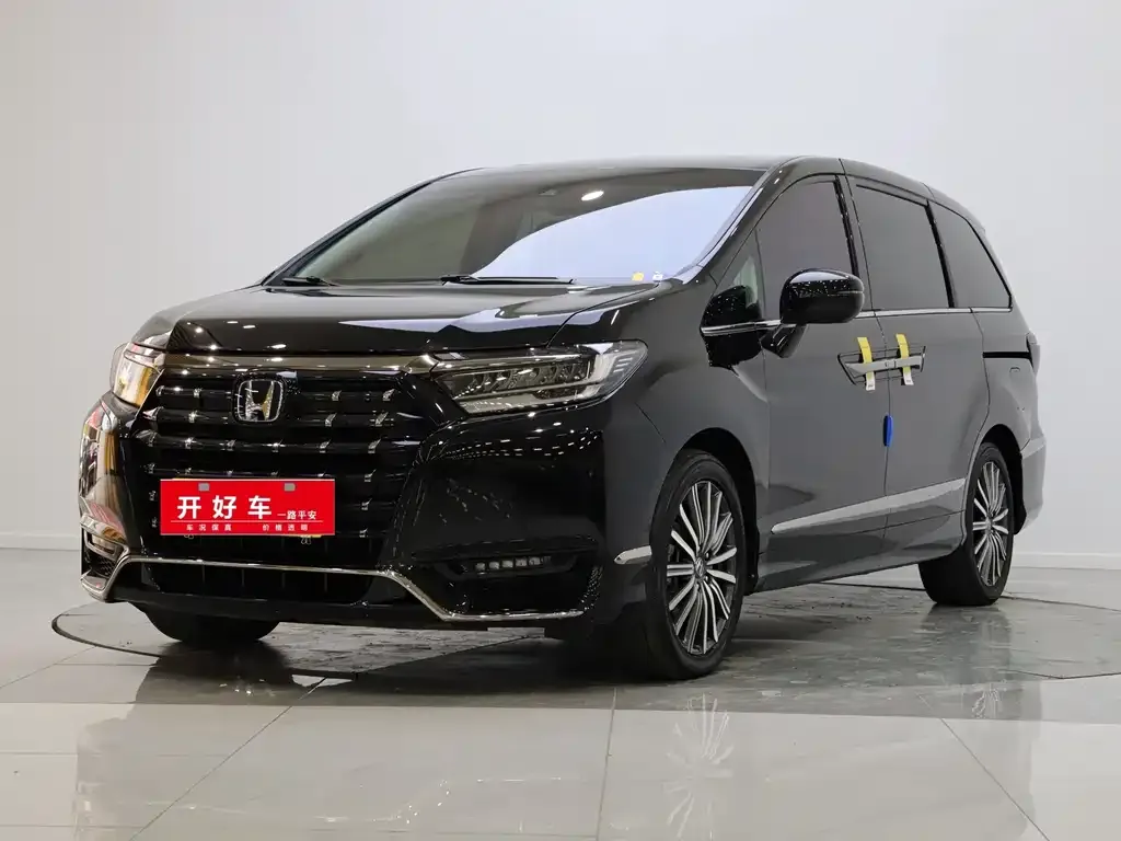 Honda Elysion 2023 из CN, фото 1