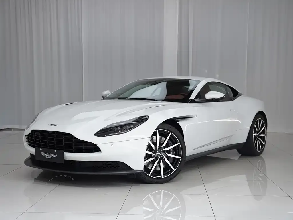 Aston Martin DB11 2021 из CN, фото 1