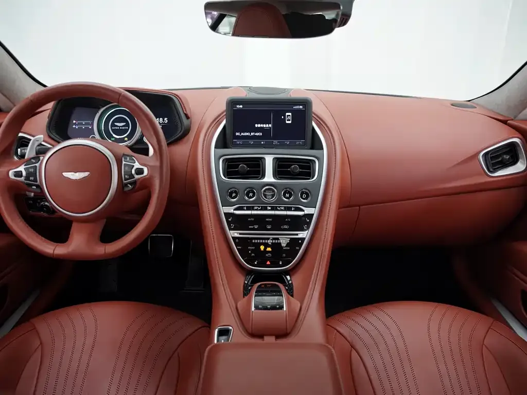 Aston Martin DB11 2021 из CN, фото 8