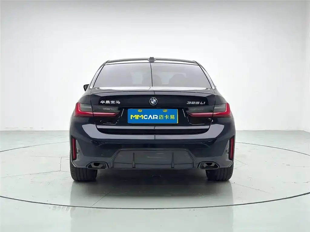 BMW 3 Series 2024 из CN, фото 9