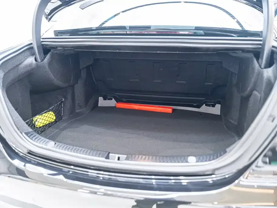 Mercedes-Benz E-Class 2023 из CN, фото 2