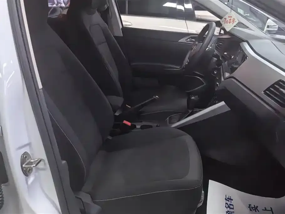 Volkswagen Polo 2022 из CN, фото 9