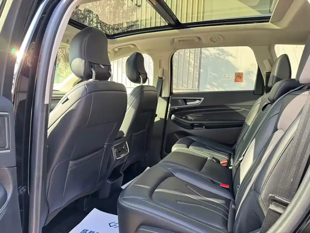 Ford Edge 2021 из CN, фото 6