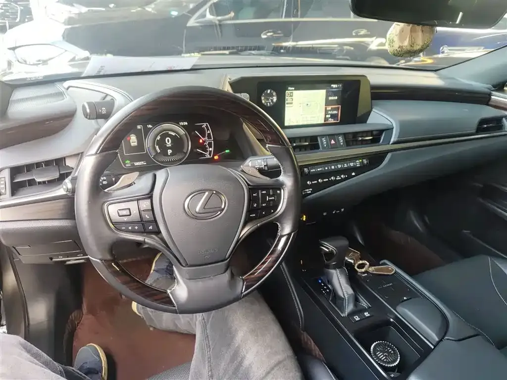 Lexus ES 2021 из CN, фото 5