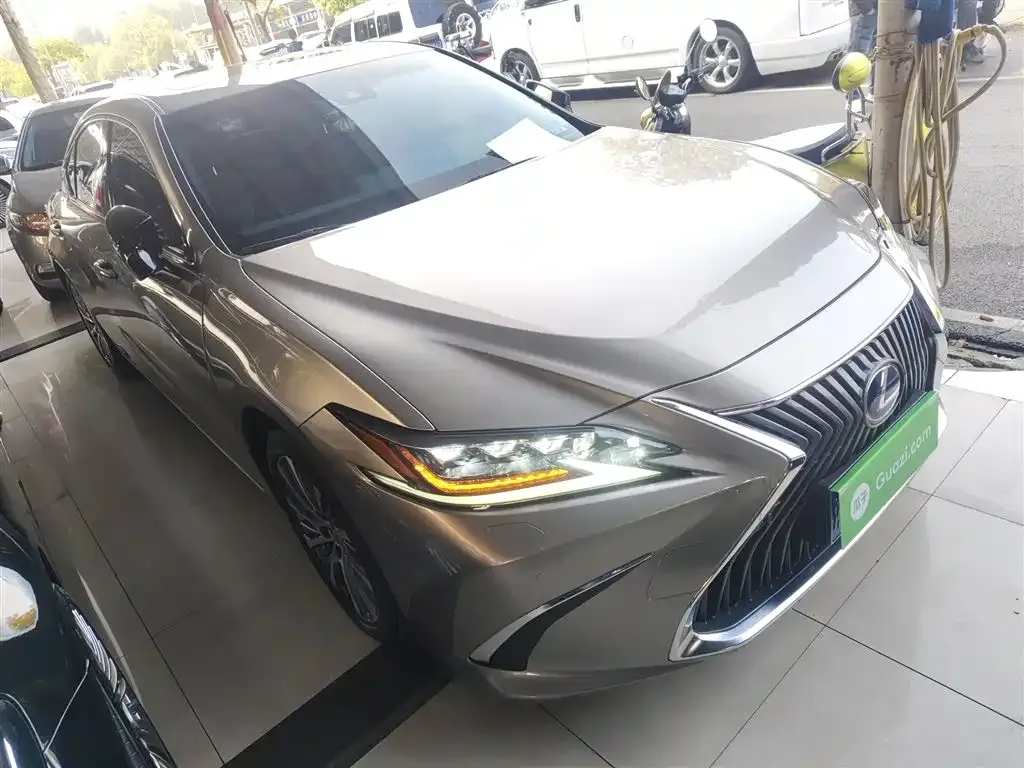 Lexus ES 2021 из CN, фото 6