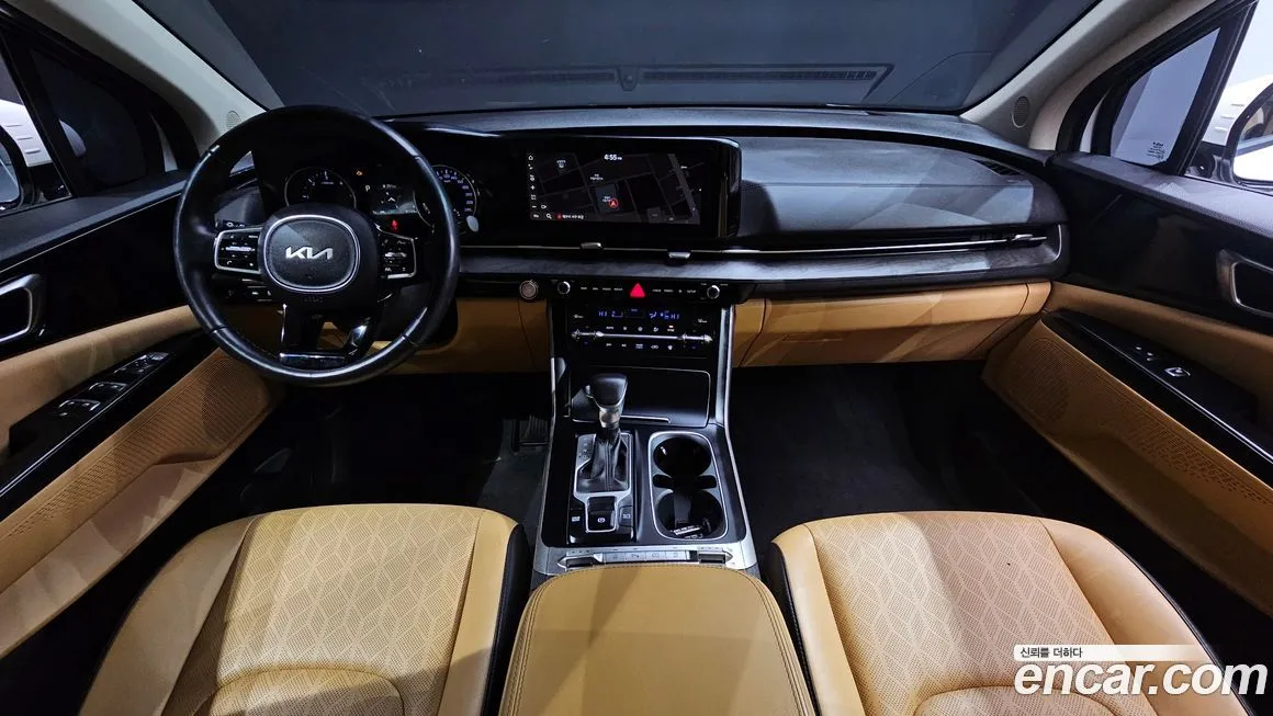 Kia Carnival — фото 10