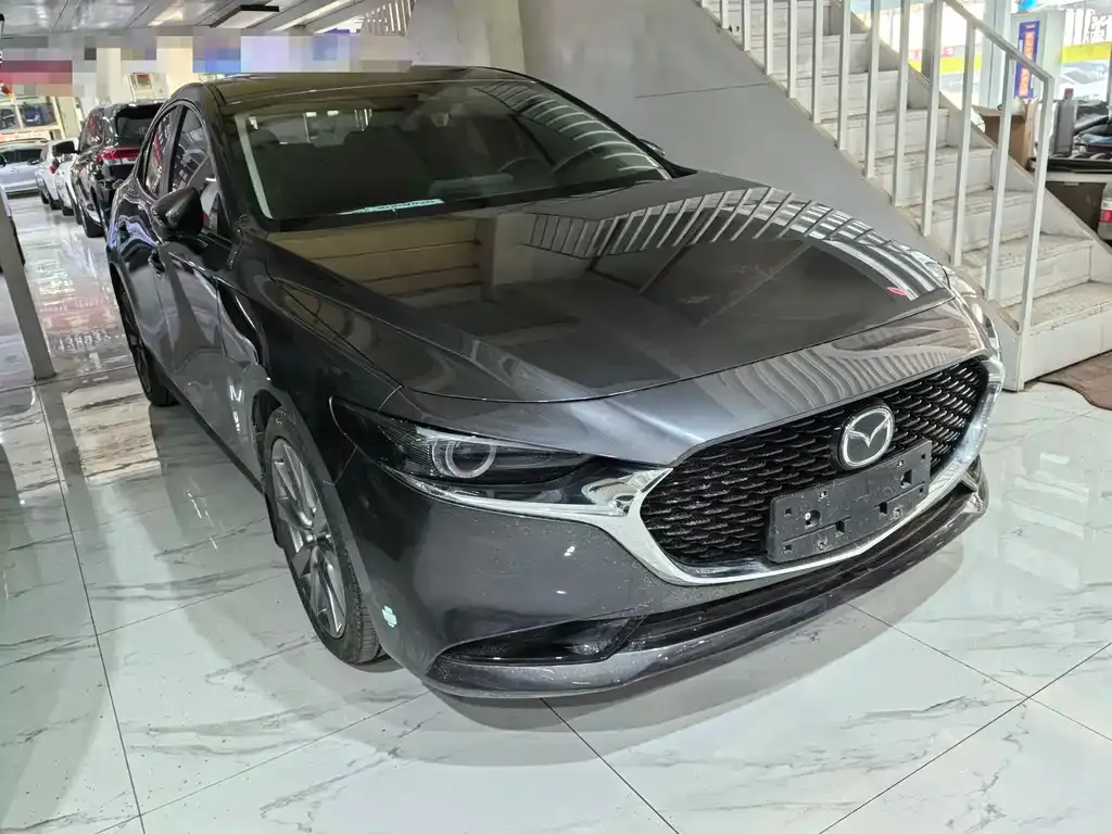 Mazda 3 Axela 2023 из CN, фото 5