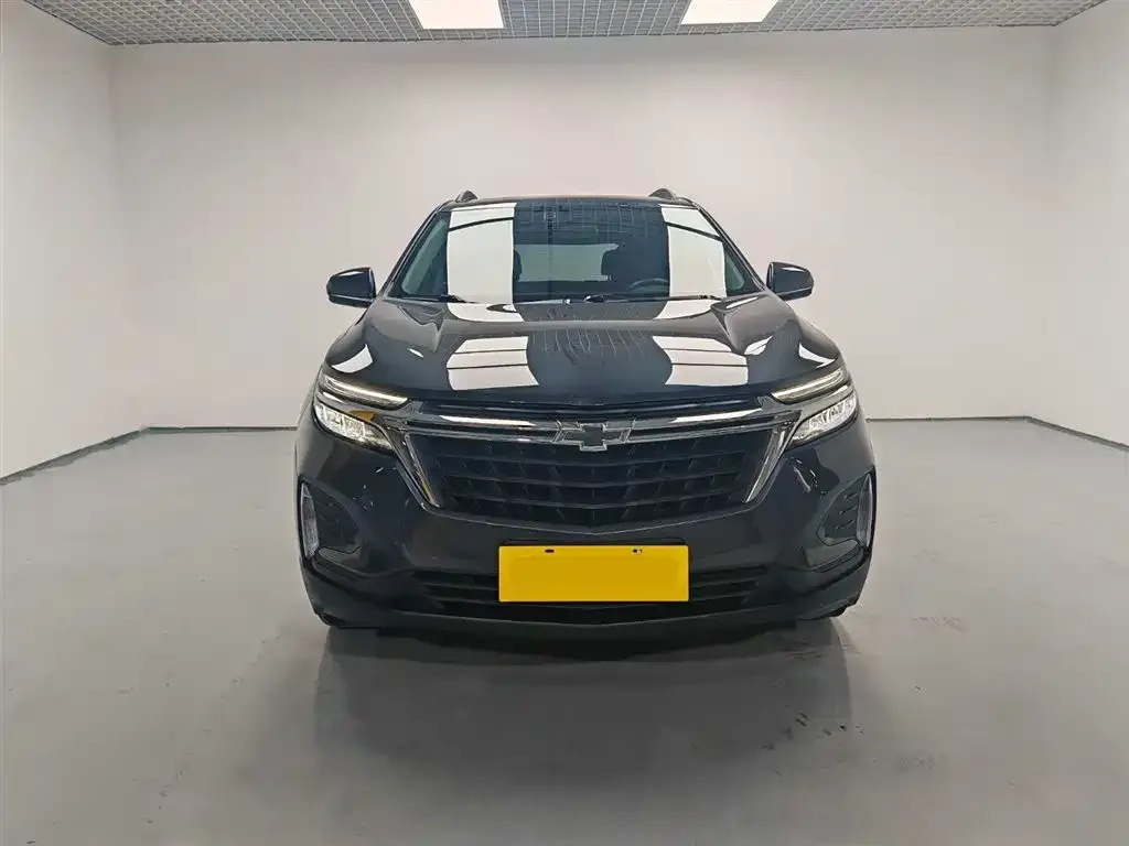 Chevrolet Equinox 2022 из CN, фото 2
